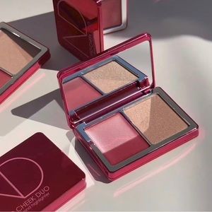 ✨🆕🪩💘NATASHA DENONA LIMITED EDITION CHEEK DUO CREAM BLUSH AND HIGHLIGHTER💘🪩
